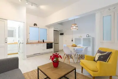 Image de 'kala' Apt. - Welcoming and Charming - Two Bedroom Apartment