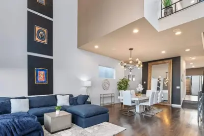 Image de Amazing 4br/4ba Oasis w/ Rooftop & Stunning Design