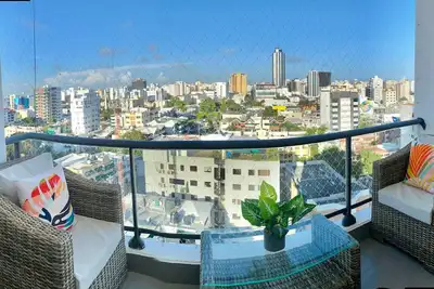 Image de Stylish, City Center Condo, Fast Wi-Fi, Full Ac. . .
