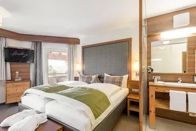 Image de Doppelzimmer 30m² Kurzaufenthalt - Hotel Andy