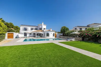 Image de New 2025 Flor de la Vida Seaside Front de mer Cabo de la Nao piscine 28° 13x5m.