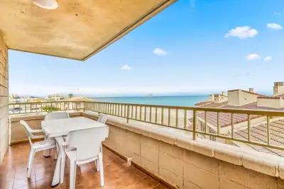 Image de Appartement 'Horizonte' avec vue sur la mer, piscine partagée et Wi-Fi