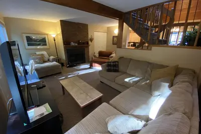 Image de Executive family condo on Kimberley ski hill - your mountain getaway