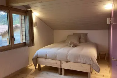 Image de Le Jardin des 4m - Chalet-Gîte \"Mauve\"