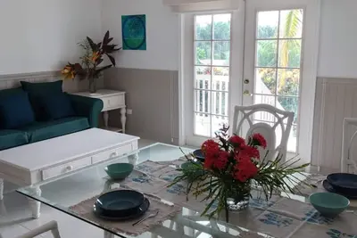 Image de Wavesong! Lovely 2 Bed, 2 Bath modern condo in Playa Azul, Marbella, Costa Rica