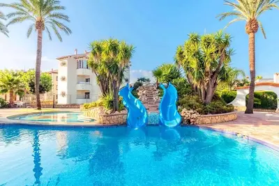 Image de Terraced house for 4 people with communal pool