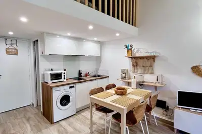 Image de Bel appartement climatisé 2 pers. 38m2 à 250m de la plage