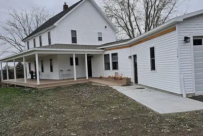 Image de Restored farmhouse at our alpaca farm in the Finger Lakes region of New York.