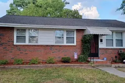 Image de Southern Charm   Warm and Welcome\nEntire home hosted by Annette\n4 guests