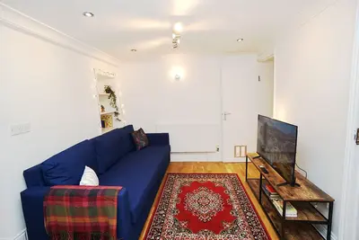 Image de Cozy Retreat By Aresti Estates