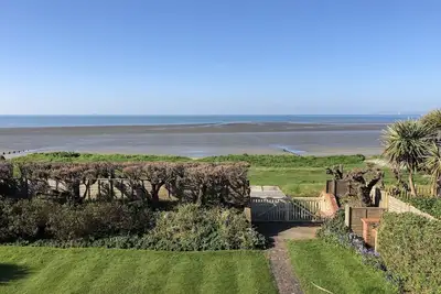 Image de West Wittering Beach House. Direct beach access.