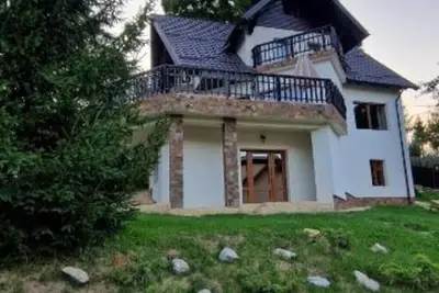 Image de Cozy chalet with a view of the Bucegi Mountains, close to Bran Castle!
