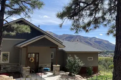 Image de Private location, Central A/C, Amazing Cliff Top Views, National Forest Access