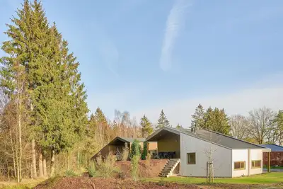 Image de Belle maison à Spier avec WiFi