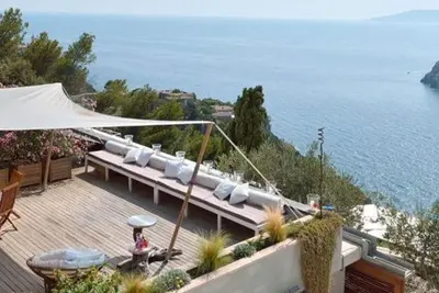 Image de Villa à Cala Piccola avec 9 chambres à coucher, 15 couchages