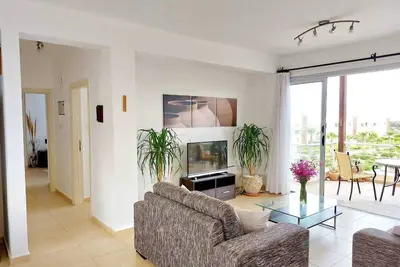 Image de 2 bedroom apartment with rooftop terrace in Tatlisu, North Cyprus