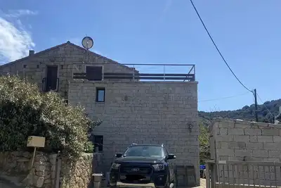 Image de Maison en Pierre Typique Corse