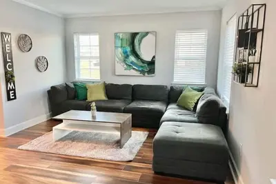 Image de River Oaks Haven Sleeps 12 Central Convenience