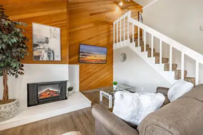 Image de Condo in Birch Bay with Hot Tub and Game Room 205\n