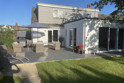 Image de Prime location by the beach and New Forest 4 bedroom, 3 bathrooms