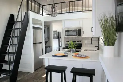 Bayfront Cottage #3, Great Views, Unique Setting