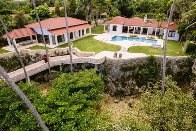 Image de Ultra private Orchid Bay beachfront paradise -Weekly discounts