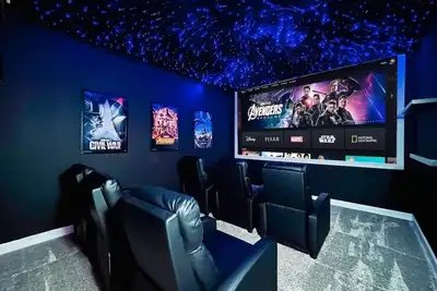 Image de Luxury 6br Home w/ Pool, Game Room & Theater