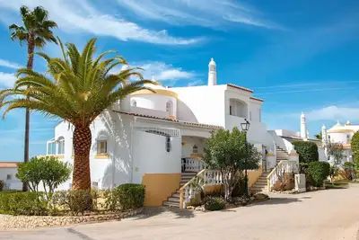 Image de 54 Golfmar Carvoeiro apartment with fabulous pool