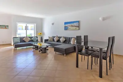 Image de Elizabeth Modern Apartment in the Heart of the City