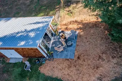 Image de Lakefront Farm, Tiny House, Sauna Experience - Pet Friendly!