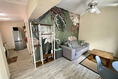 Image de 1br Cottage Pvt Entry, Load Shed Ready, Book Now!