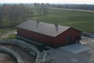 Image de Peacefield: a serene retreat in Northeast Iowa with boundless adventure.