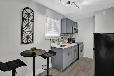 Image de Rustic Retreats 1br For 4 Guests in Fl