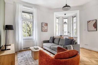 Image de Lovely Josefstadt 2br w/ Elevator, by Blueground