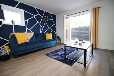 Image de 2 bed Cardiff city centre apartment just renovated