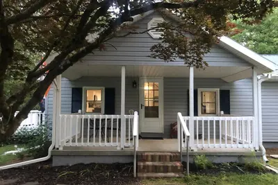 Image de Off the Beaten Path: Cottage for families and fisherman.
