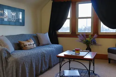 Image de All Inclusive! Clean, Comfortable & Fully Furnished Apartment for Travelers Un. 3