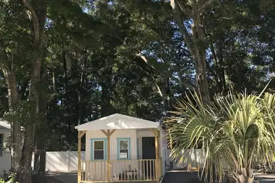 Image de The Azalea Cottage At The Cedar Point House