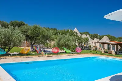 Td Trulli della Magnolia Trulli w/ Amazing Garden