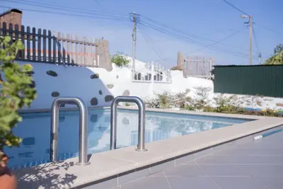 Image de Large House near Porto