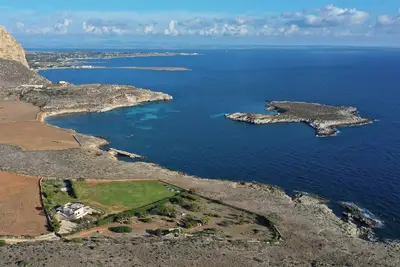 Image de Villa à Favignana avec 6 chambres à coucher, 12 couchages