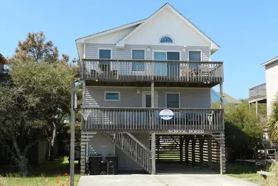 Image de School Bored --Affordable Cottage just 2 blocks to the ocean