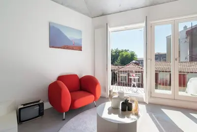 Image de Classy Luxurious Flat | Balcony by HostWise