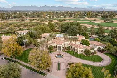Image de Exclusive Paradise Valley Estate