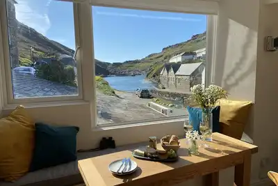Image de Harbour Light, pet friendly, luxury holiday cottage in Boscastle