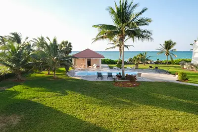 Cute, Clean, Comfortable Beach Retreat