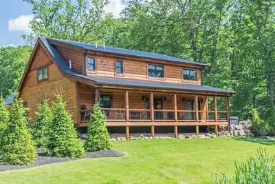 Image de Rockwell: Dock Slip, Hot Tub, Lake Access, Dog Friendly