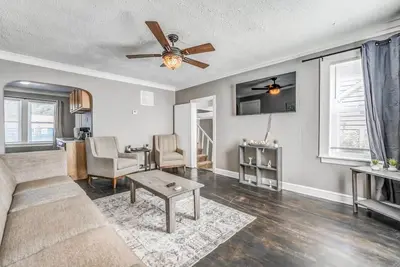 Image de Near U of Memphis & Airport - Bethel Grove Getaway