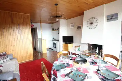 Appartement confortable 8 pers à Chamrousse avec balcon, proche navette et équipements complets