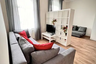 Image de Centrally-Located Opole Apartment: Stunning Views & Convenience!